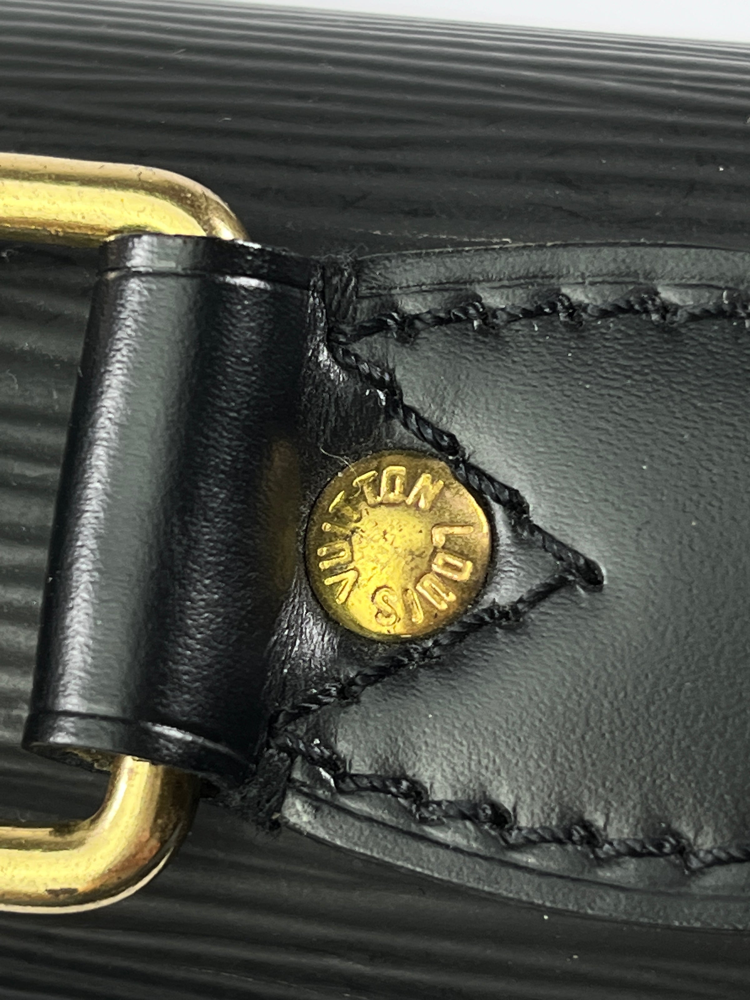 LOUIS VUITTON Business bag M54412 Cerviet ambassador vintage Epi Leath –