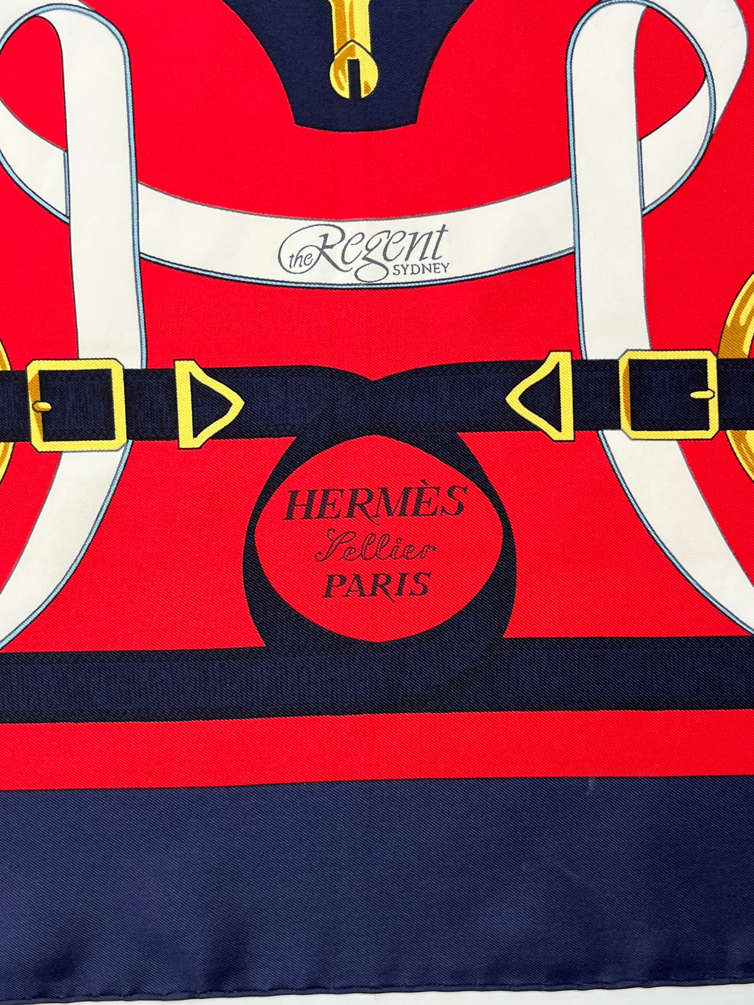 RDC13502 Authentic HERMES Navy & Red Eperon d'Or Silk Scarf 90