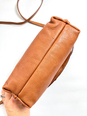 CHLOE - LILY CROSS BODY BAG IN TAN LEATHER