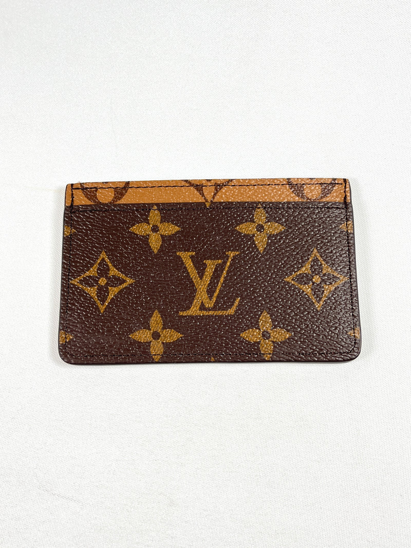 LOUIS VUITTON - CARD HOLDER IN REVERSE MONOGRAM CANVAS