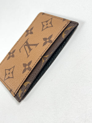 LOUIS VUITTON - CARD HOLDER IN REVERSE MONOGRAM CANVAS