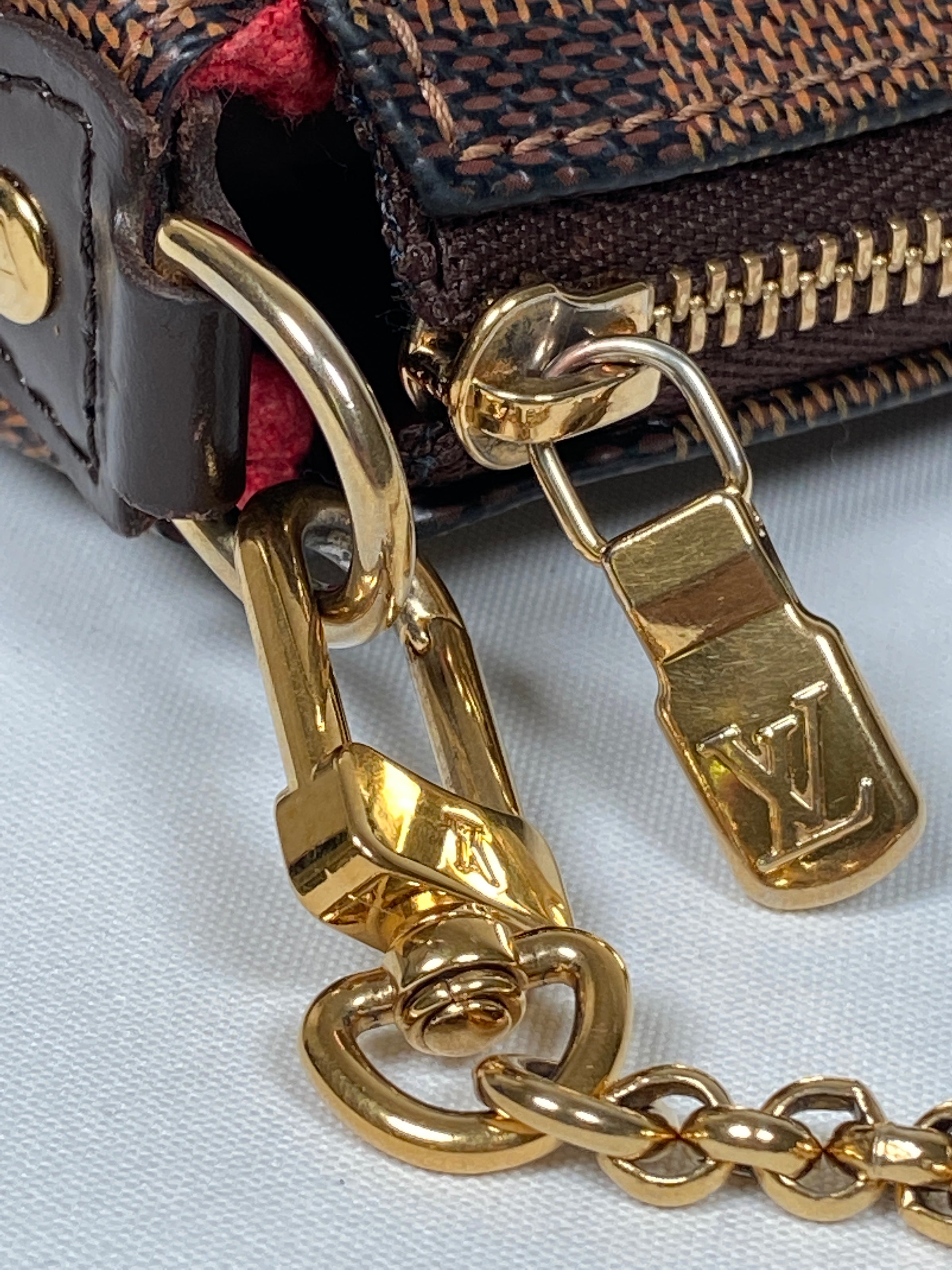 Louis Vuitton Eva Discontinued Damier Canvas Cross Body Bag