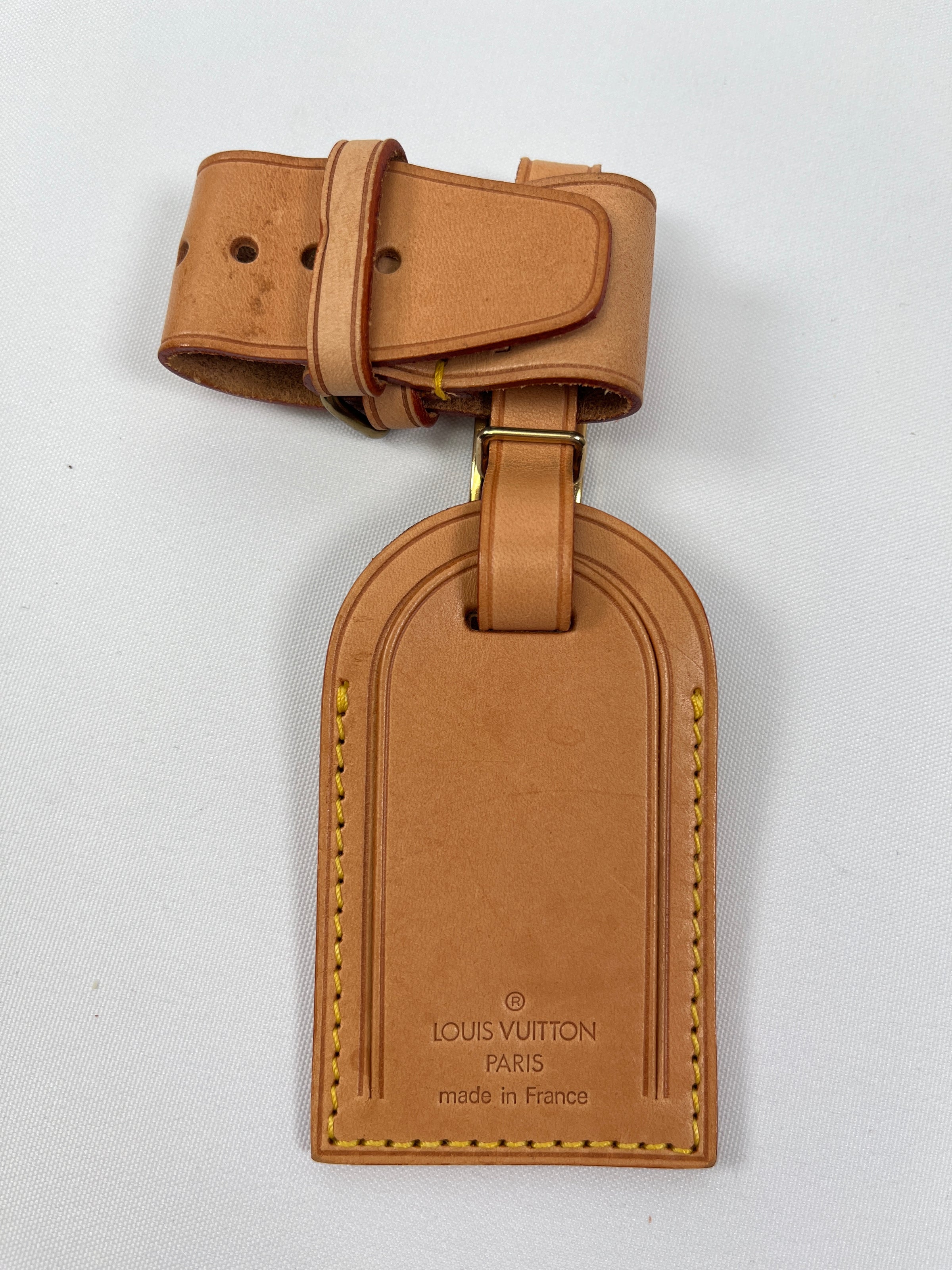 Louis Vuitton Vachetta Leather Luggage Tag and Poignet 151lvs25