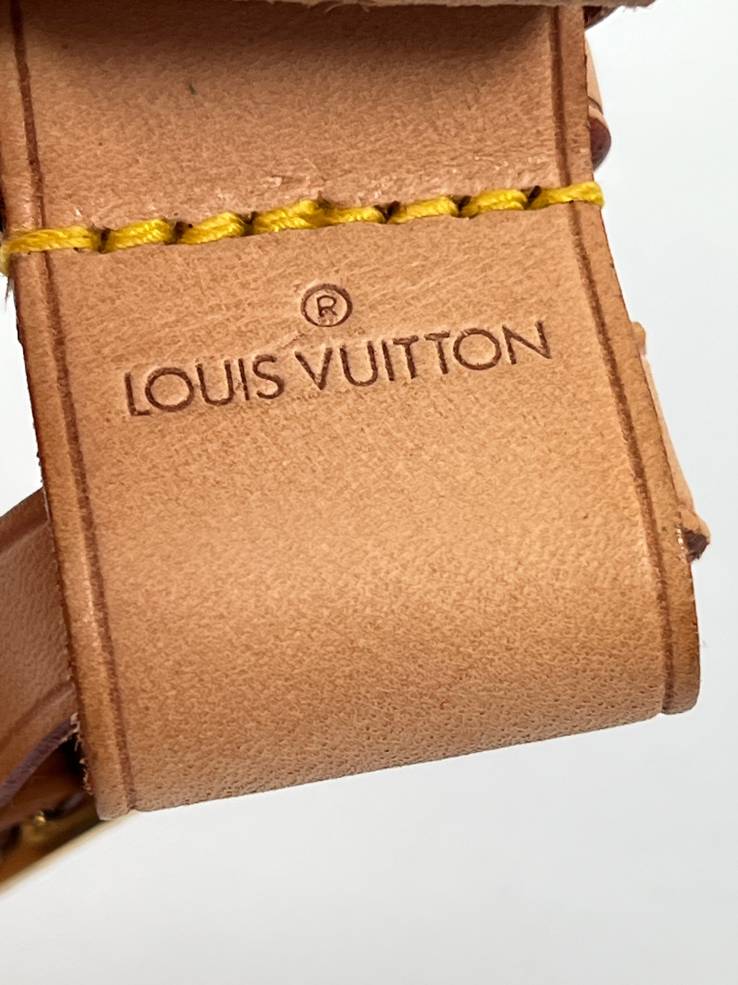 Louis Vuitton Vachetta Leather Luggage Tag and Poignet ref.297796