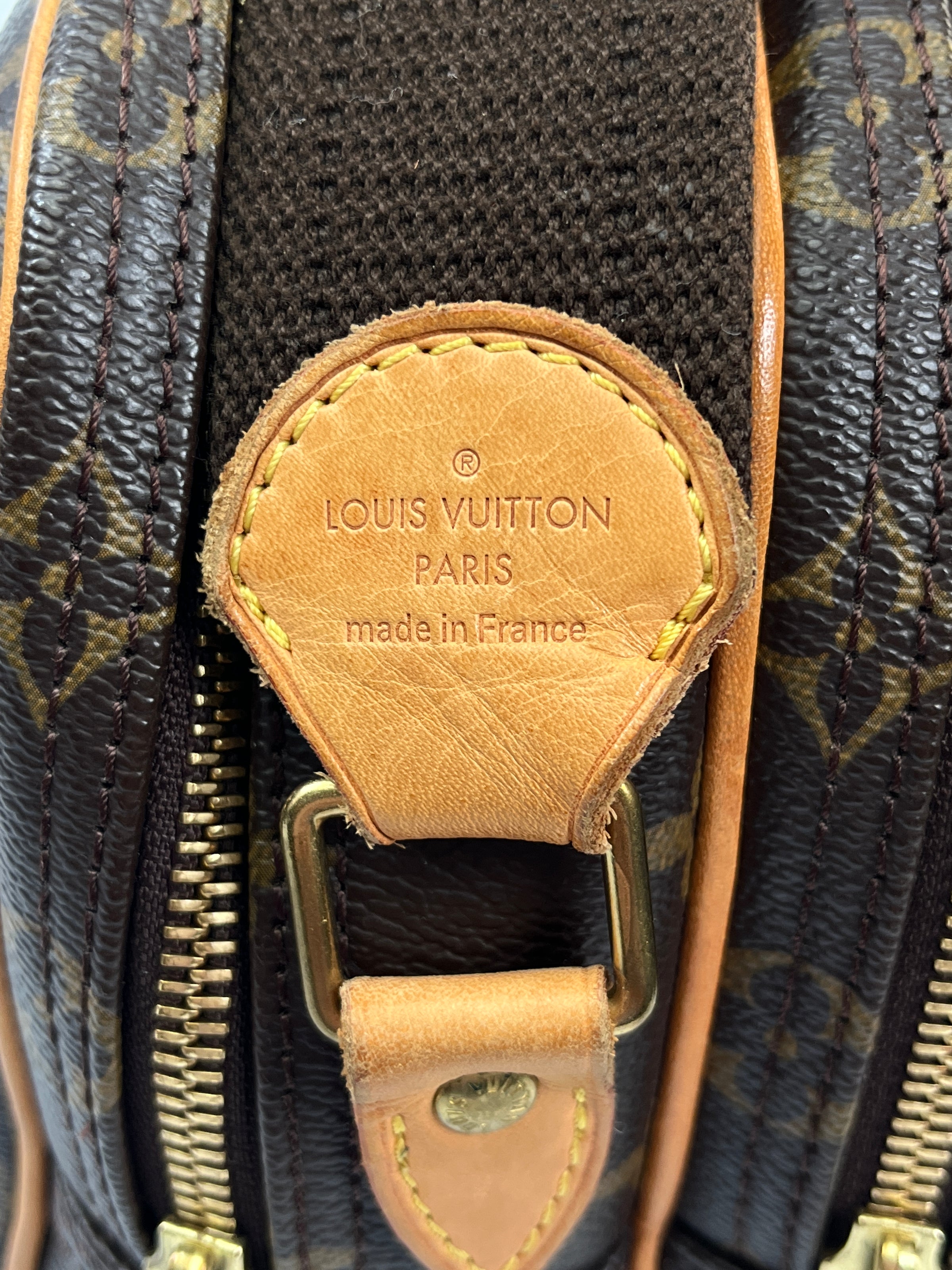 Louis Vuitton Reporter PM Bag - Farfetch