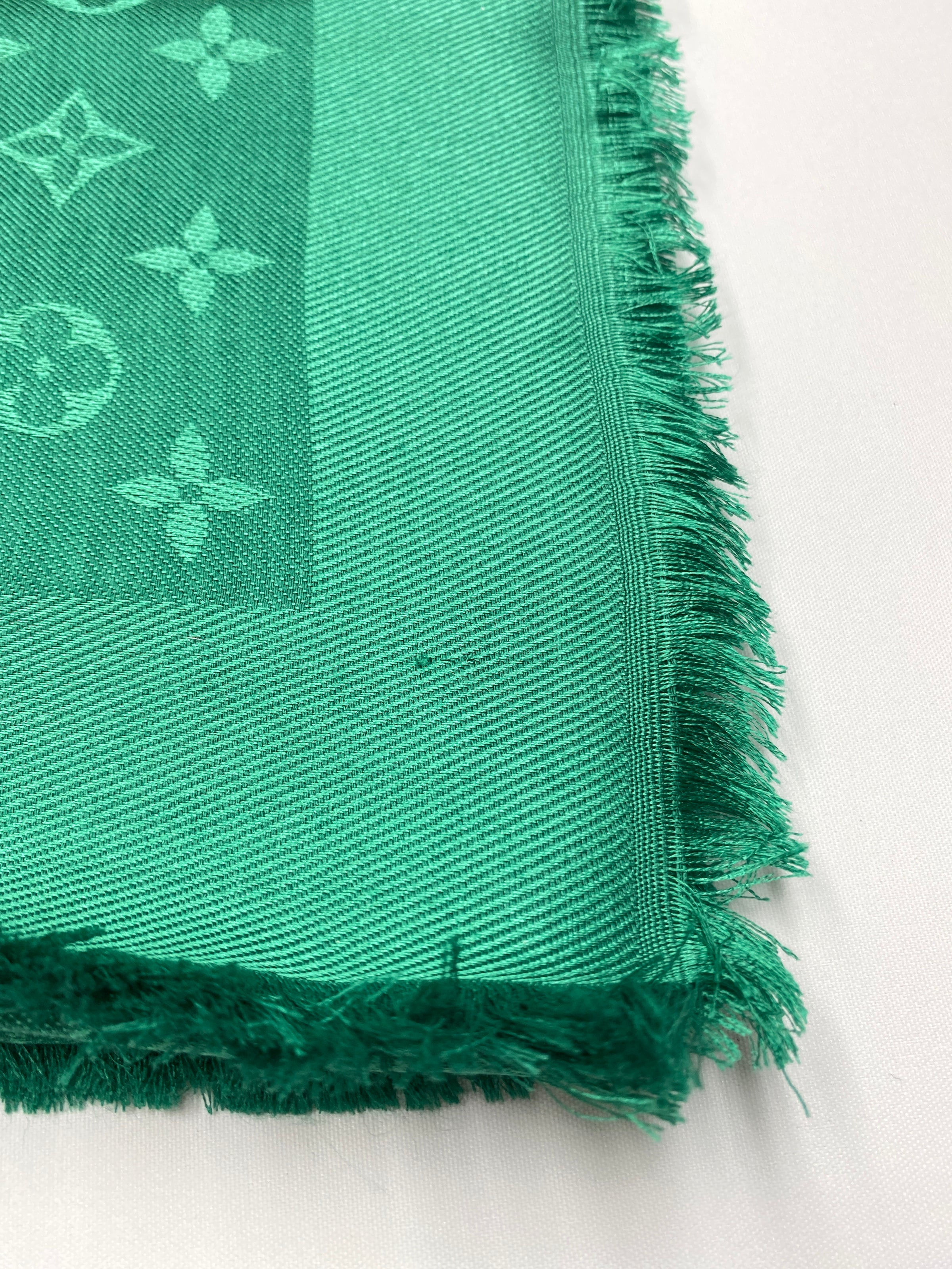 LOUIS VUITTON Silk Wool Monogram Shawl Green 1276705
